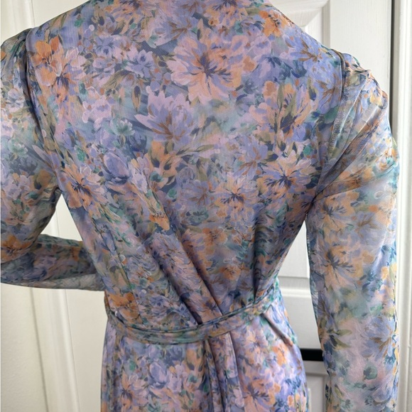 Laundry by Shelli Segal Long Sleeve Floral Mesh Wrap Dress Size 4. D20 - Picture 13 of 17